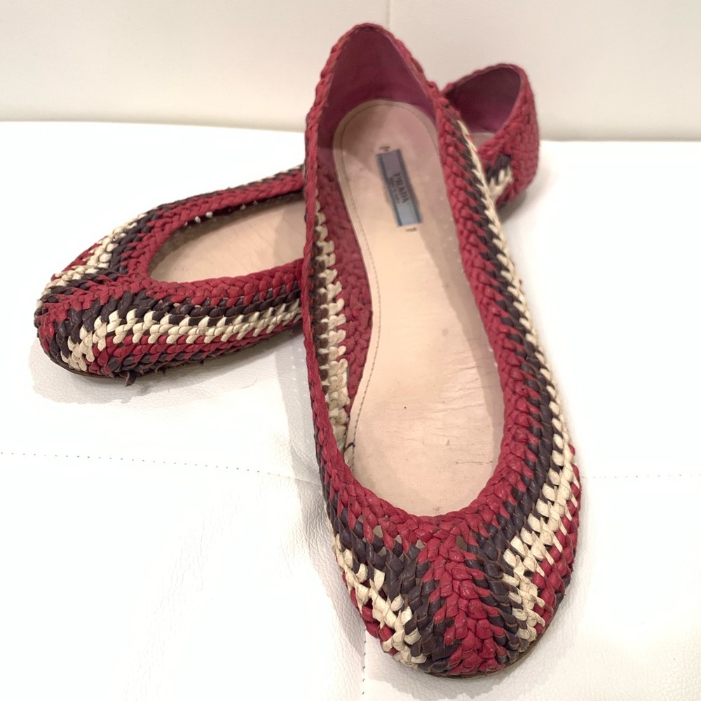 PRADA Woven Leather Flats Sz 40.5 - Picture 1 of 5